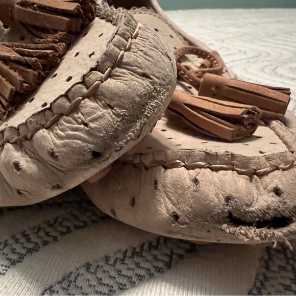 Coach used driving moccasins size 9 - Picture 3 of 5